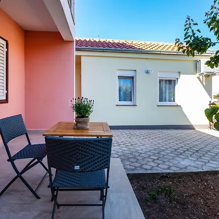 Apartament Studio Gina